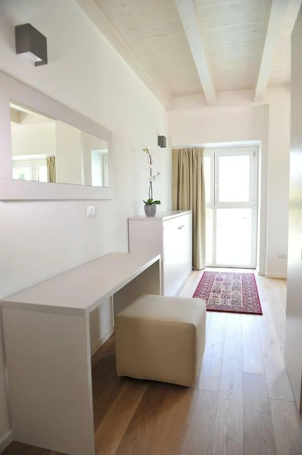 Voltoni Luxury Home Peschiera del Garda Apartment